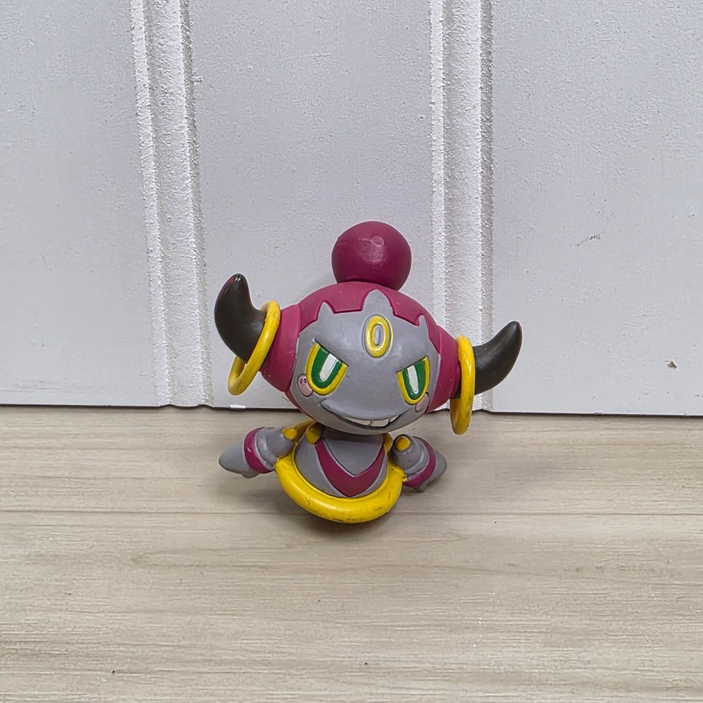 Pokemon Hoopa Confined 2015 TOMY Mini Figure T18865 Pink Gray 2 Inch